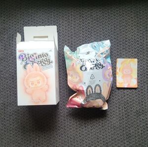 NEW POP MART Revealed LABUBU Big Into Energy HAPPINESS open box sealed bag.